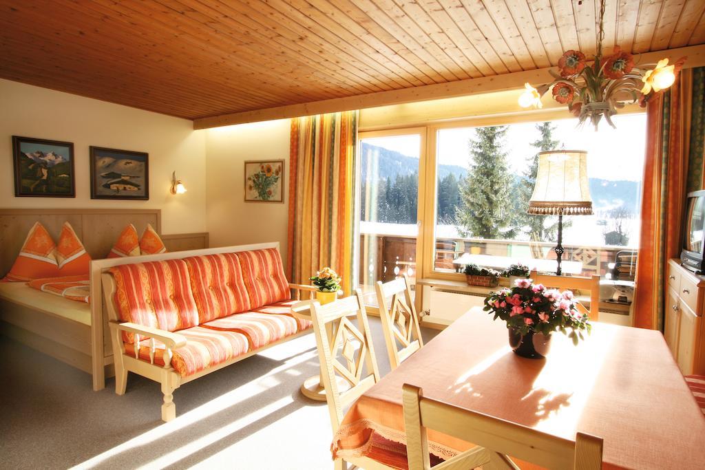 Chalet Cristall Leutasch Quarto foto